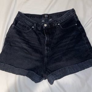 black bdg denim shorts